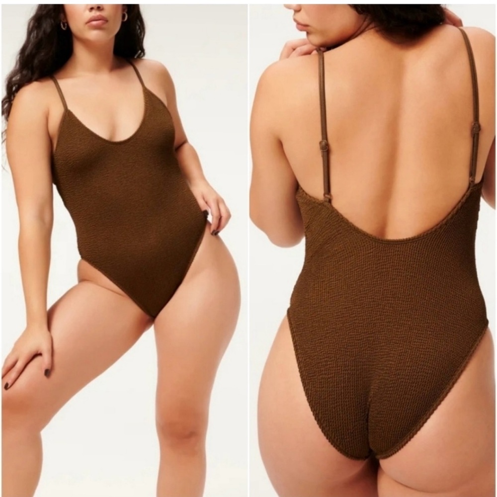 Good American Always Fits One Piece
